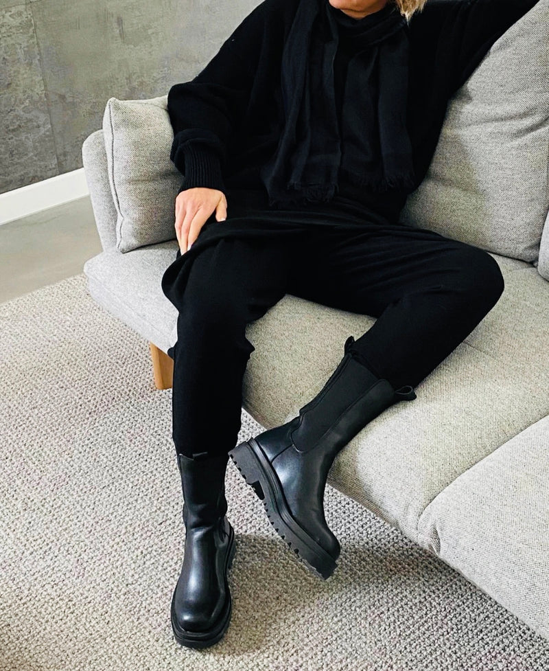 Charli Cross Over Pants