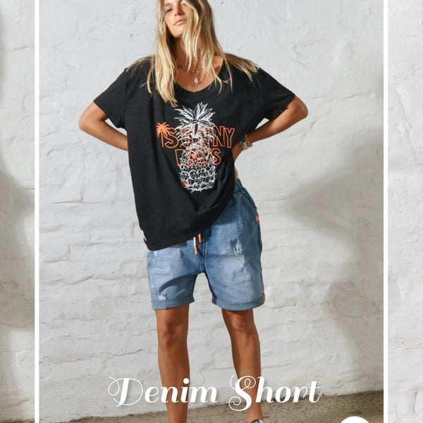 Slouchy Denim Shorts / Hammill & Co.